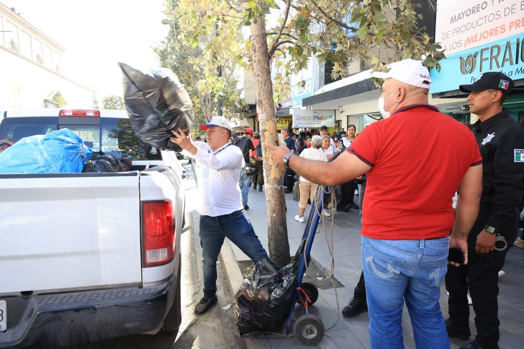 comercios-ambulantes-vialidades-operativo-centro-de-Monterrey
