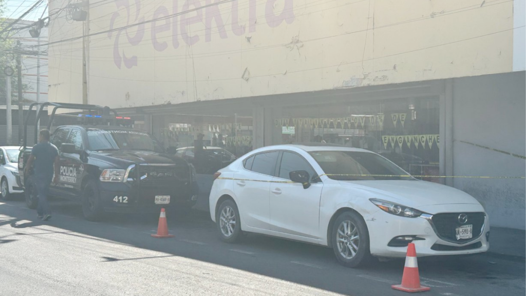 - HECHOS AM reporte-de-robo-Estrategia-Escudo-C4-de-Monterrey-policía-municipal