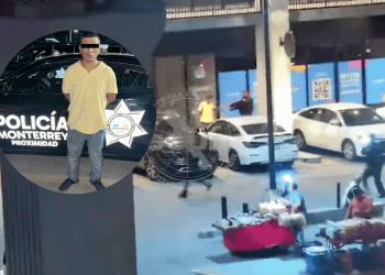Policía de Monterrey evitó robo de OXXO