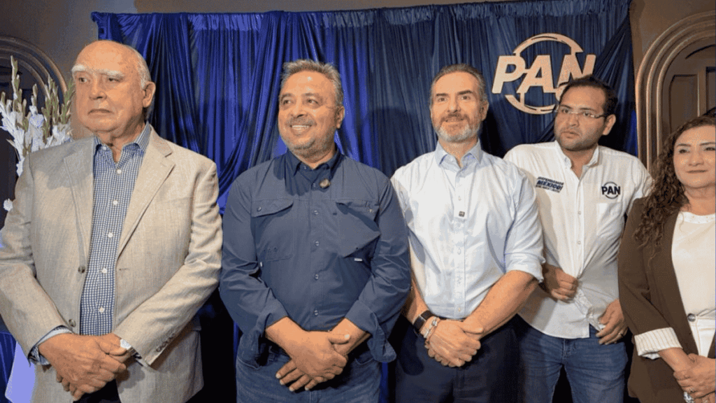 alianza-pan-pri llevaría a la victoria-para-adrian-de-la-garza- Hechos AM